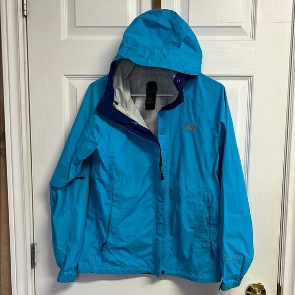 The North Face Vibrant Blue Jacket - Picture 8 of 10